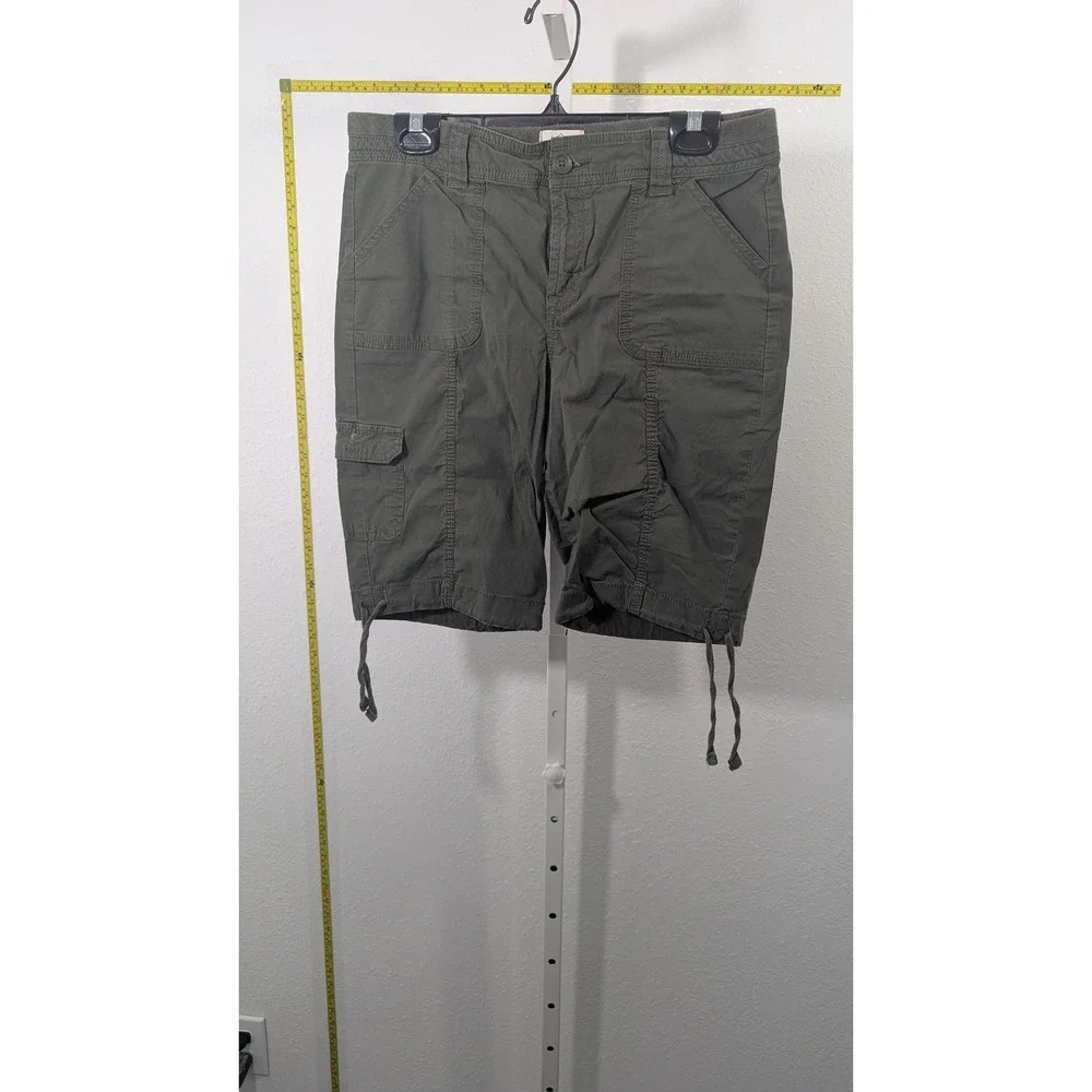 St Johns Bay Womens Olive Green Cargo Short Size 6 Stretch Cotton Utility Casual